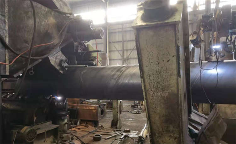 2020-10-12-14-16mm螺旋鋼管，防城港1100mm螺旋焊管，鋼箱梁工字鋼，排水防腐鋼管廠家