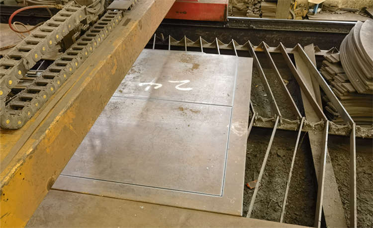 1220-10螺旋鋼管，3PE防腐螺旋鋼管，鋼鐵世界螺旋管價(jià)格，供水螺旋管廠家