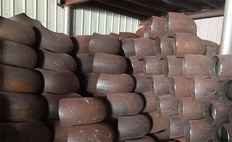 219-6mm螺旋管，920-8mm螺旋鋼管，鋼材場2420mm螺旋焊管，1900污水處理防腐螺旋焊管