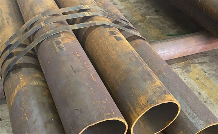 800-20mm鋼板卷管，桂林1720-10mm螺旋焊管，1820螺旋鋼管，大型廠家質(zhì)量可靠價格低廉